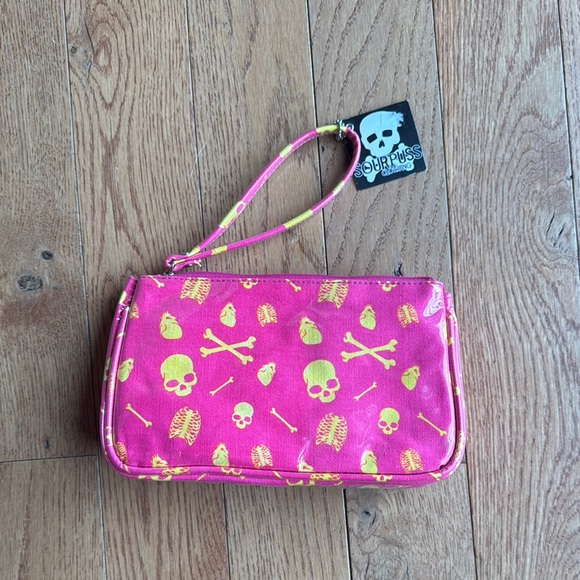 Sourpuss Pink Skull Wristlet - Picture 1 of 4
